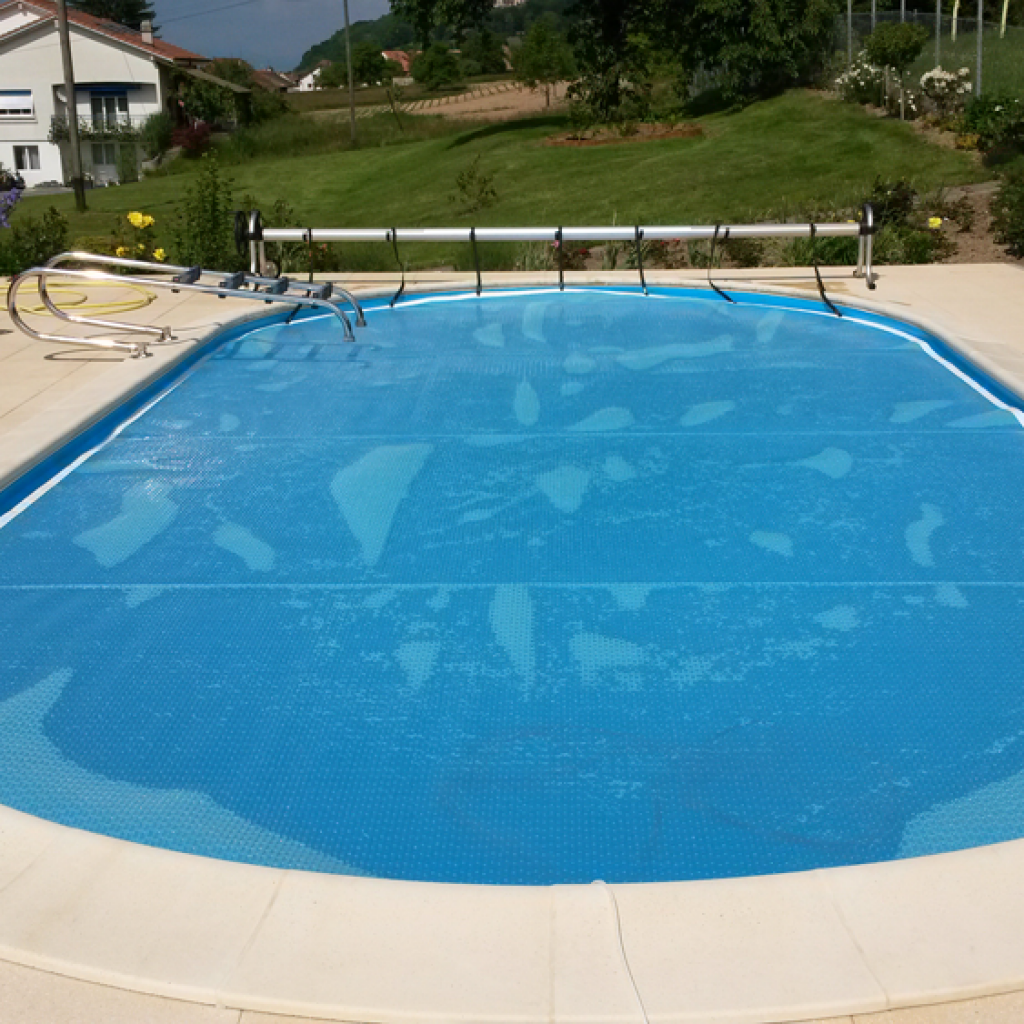 Bâche à bulle sur mesure fabriquée en Suisse Perfect Pool Bâche à bulle sur mesure fabriquée en Suisse Perfect Pool